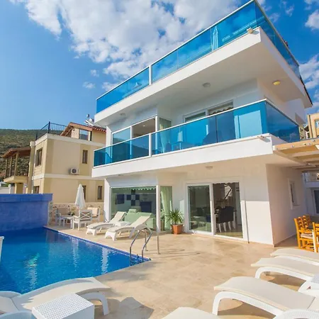 Villa Sleeps 8 Pool Air Con Wifi Kalkan
