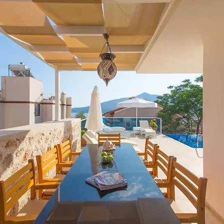 Villa Sleeps 8 Pool Air Con Wifi Kalkan