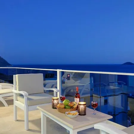 Sleeps 8 Pool Air Con Wifi * Kalkan